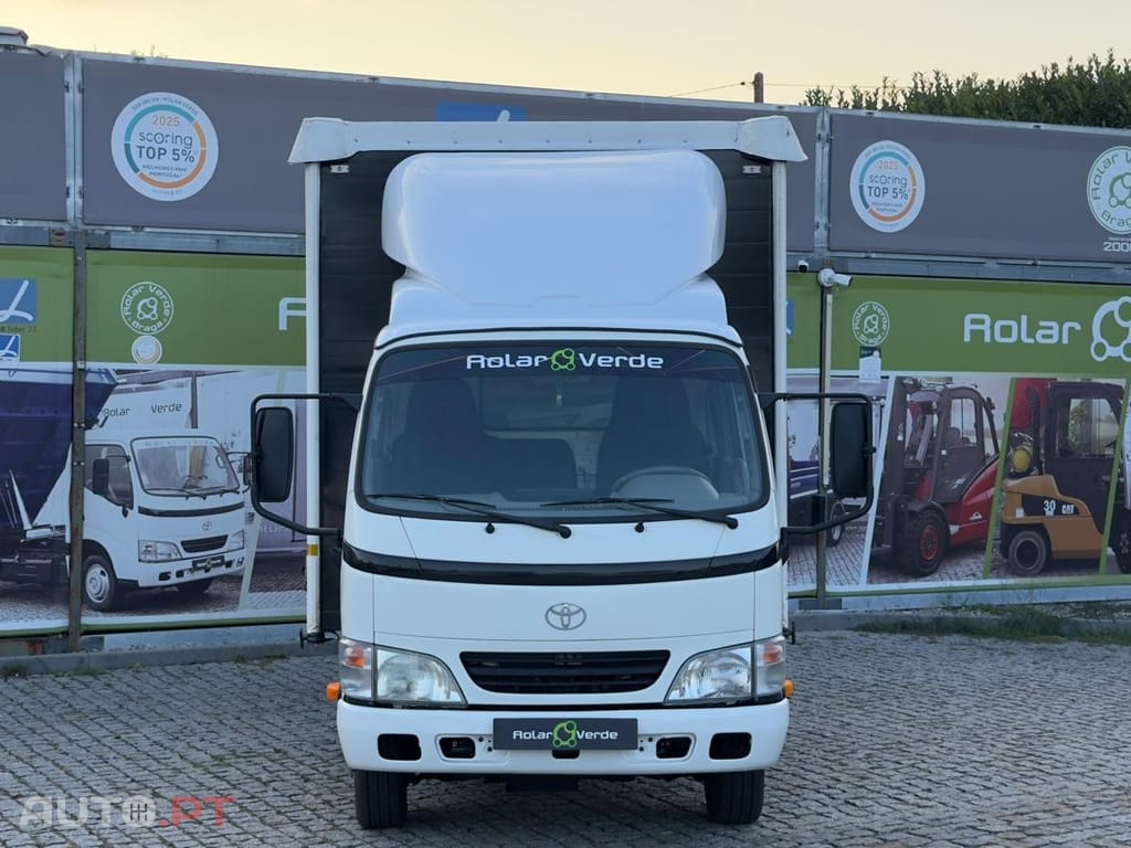 Toyota Dyna TOLDE TIPO TIR