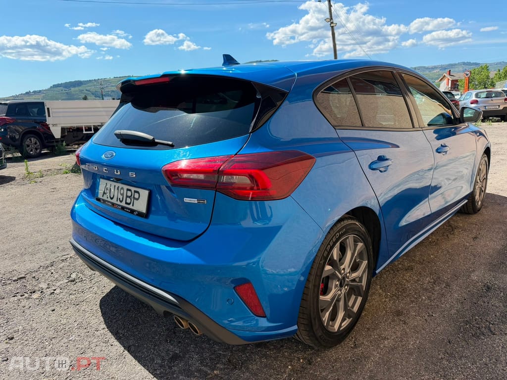 Ford Focus 1.0 EcoBoost MHEV Active