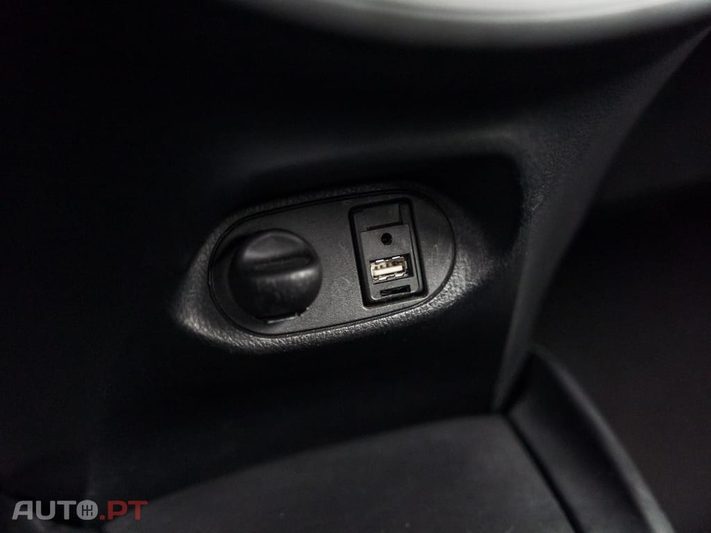 Toyota Yaris 1.0 VVT-i Comfort