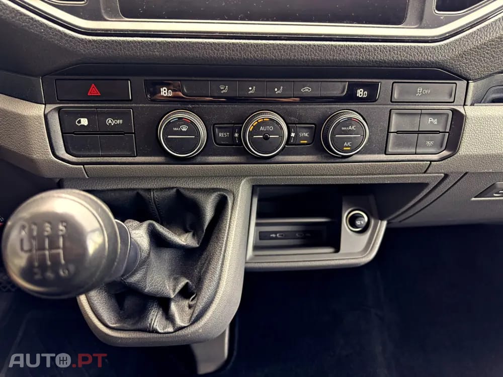 Volkswagen Crafter 35 2.0 TDI L3H2