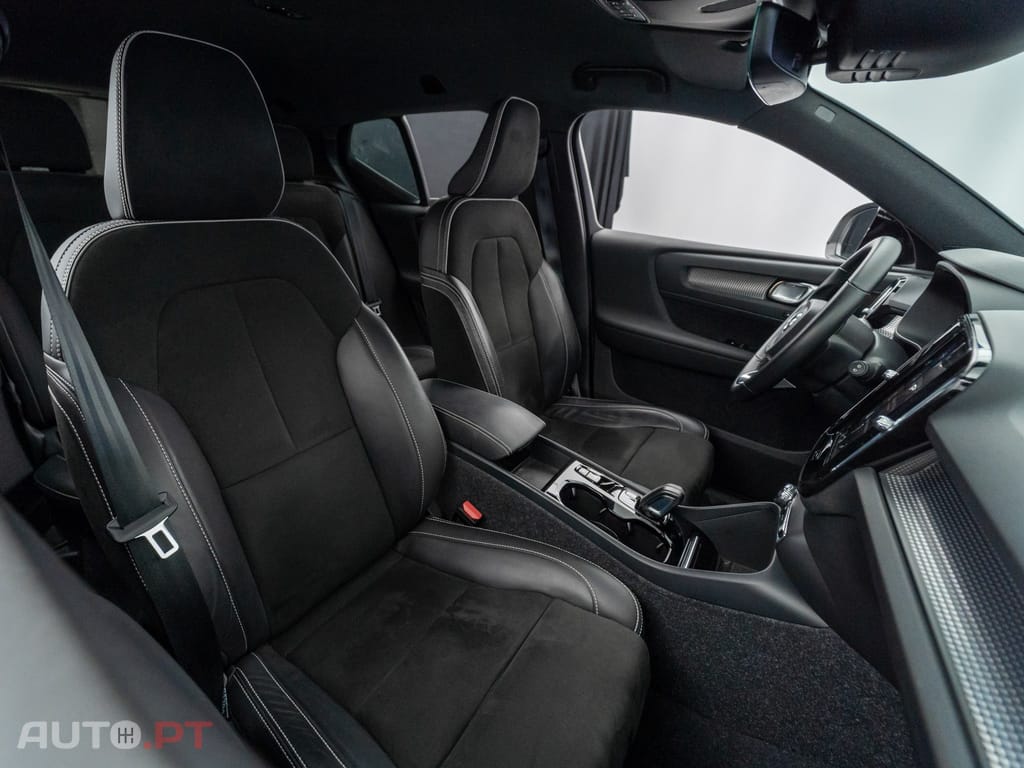 Volvo XC40 1.5 T5 PHEV R-Design