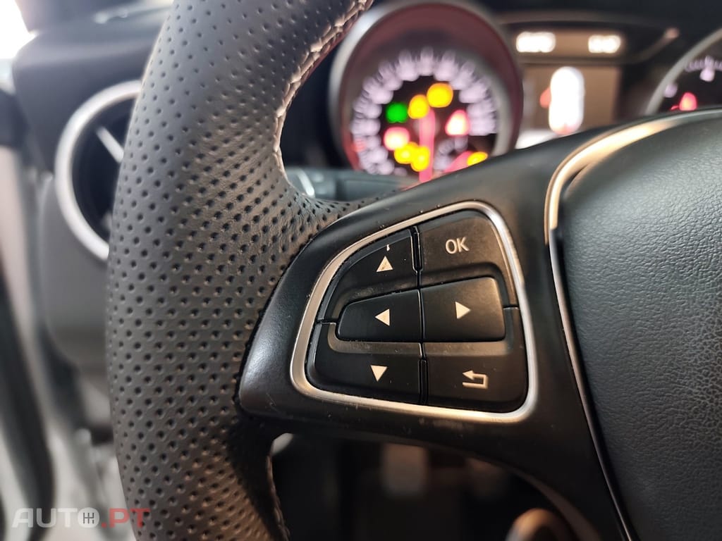 Mercedes-Benz CLA 180 d Urban