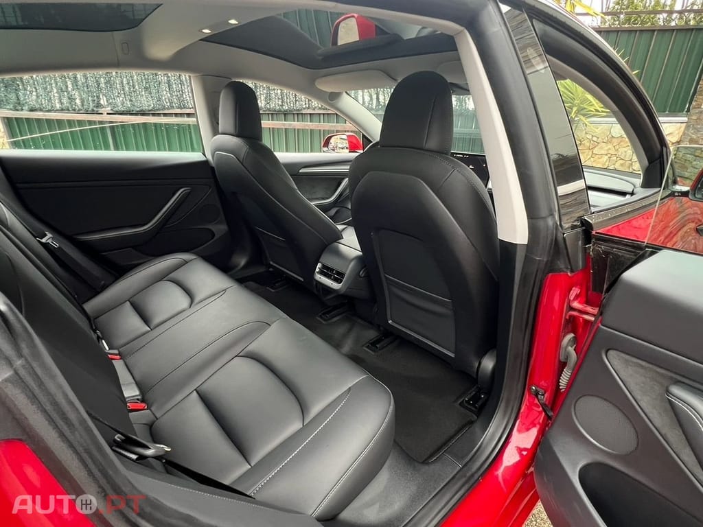 Tesla Model 3 PERFORMANCE 533cv - 560km Aut