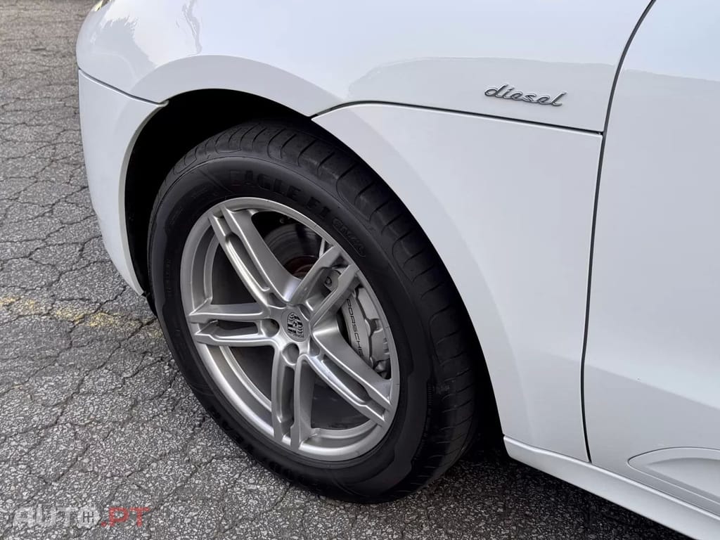 Porsche Macan S