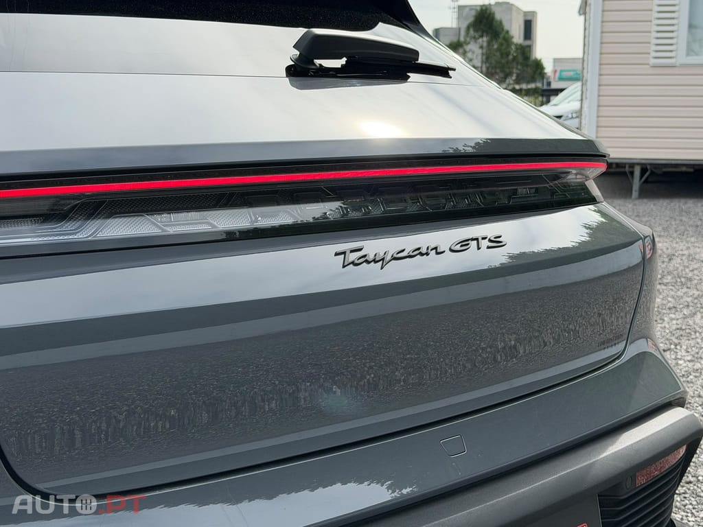 Porsche Taycan GTS