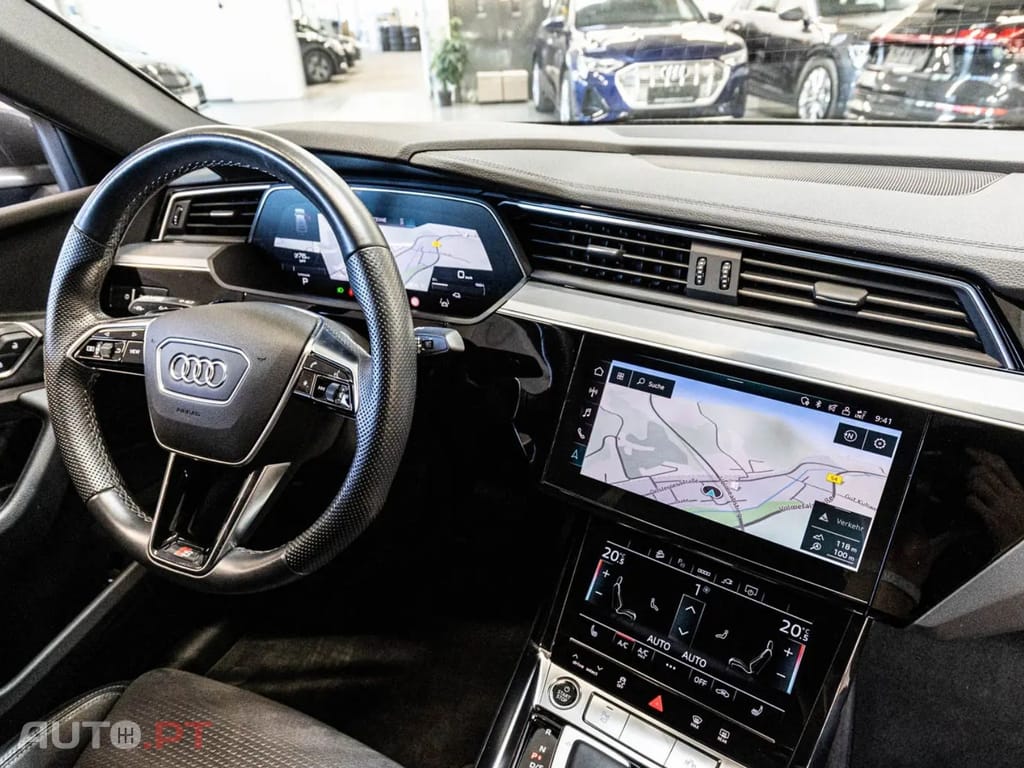 Audi E-Tron I.V.A DEDUTÍVEL 50 S LINE