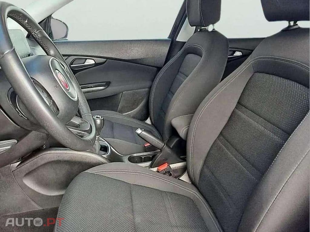 Fiat Tipo 1.3 M-Jet Lounge