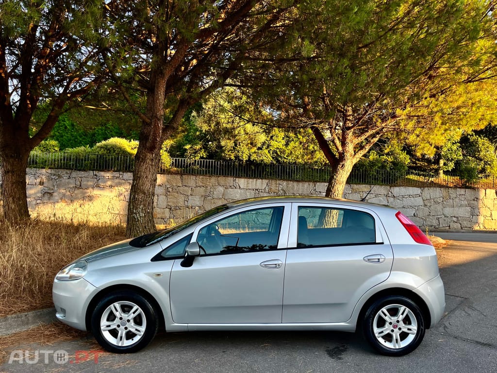 Fiat Grande Punto 1.3 M-Jet Free J15