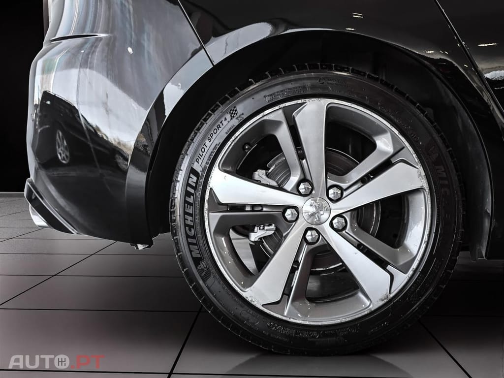 Peugeot 308 1.2 PureTech GT Line EAT6