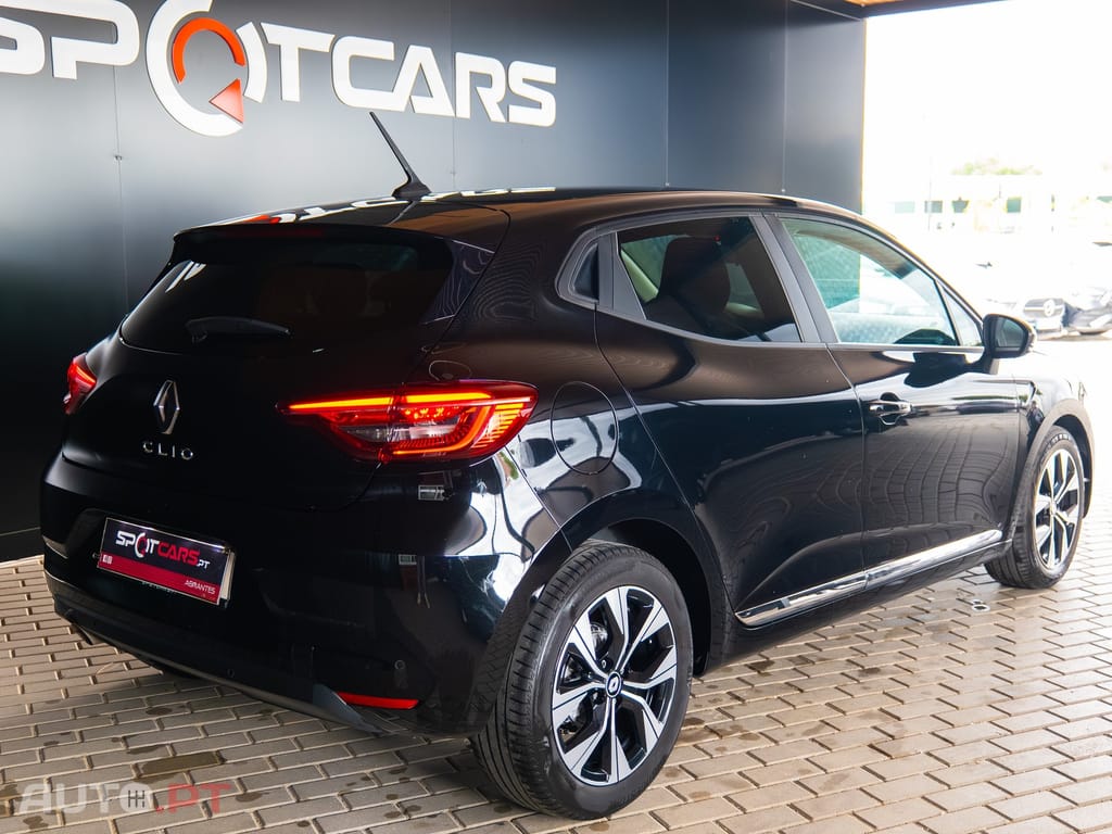 Renault Clio 1.0 TCe Techno Bi-Fuel