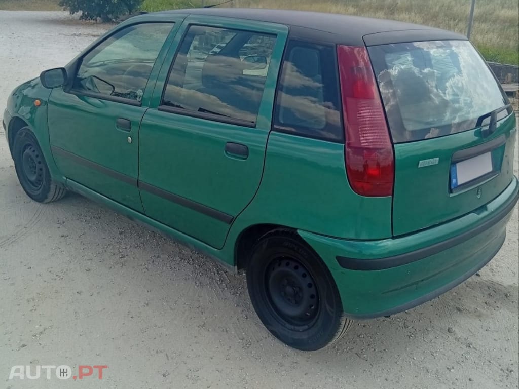 Fiat Punto 1.2 Fire - 5 portas