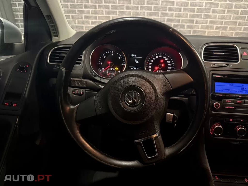 Volkswagen Golf 1.6 TDi Trendline BlueMotion