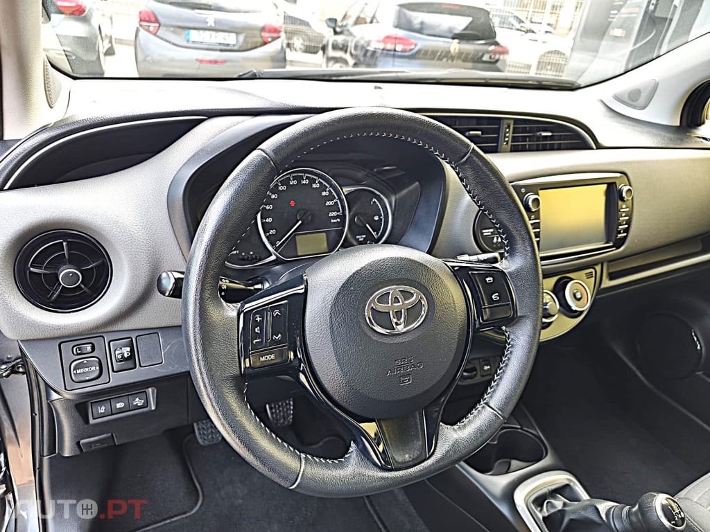 Toyota Yaris 1.0 VVT-i Comfort Plus