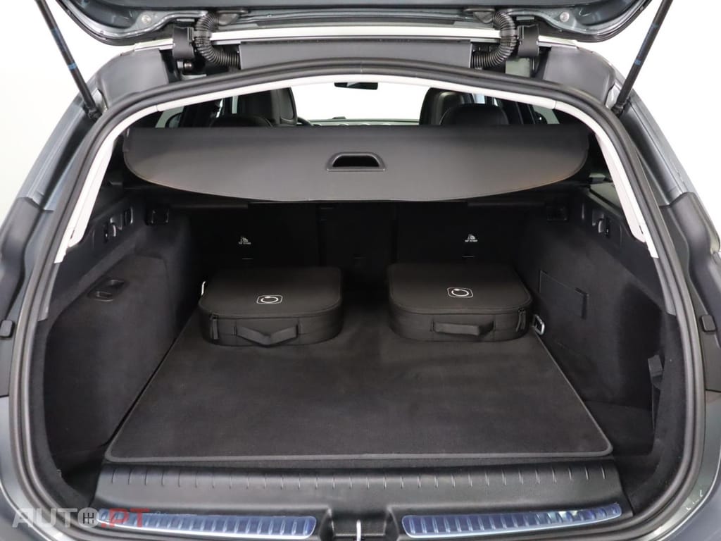 Mercedes-Benz C 300 de AMG Line