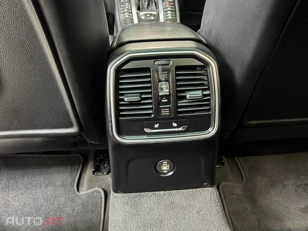 Porsche Macan S