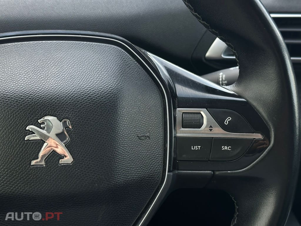 Peugeot 3008 1.5 BlueHDi Allure