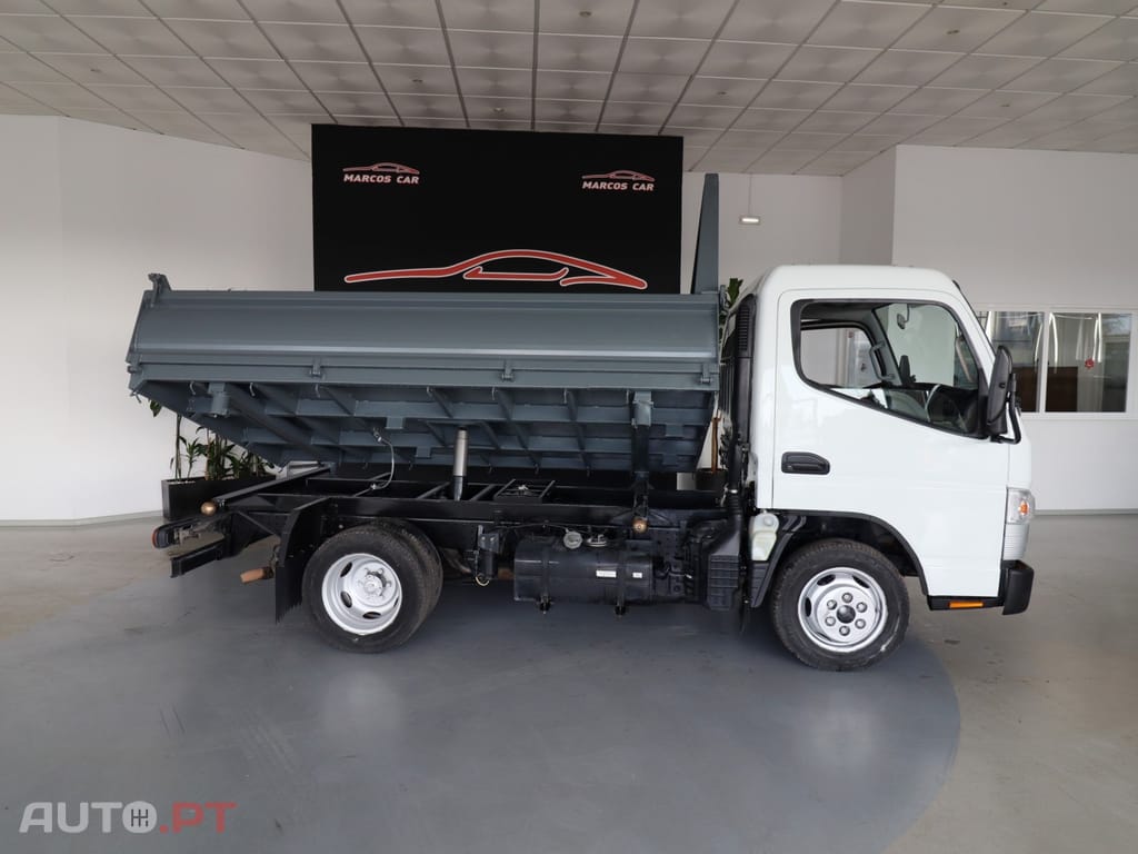 Mitsubishi Canter 3S13 Tri-Basculante