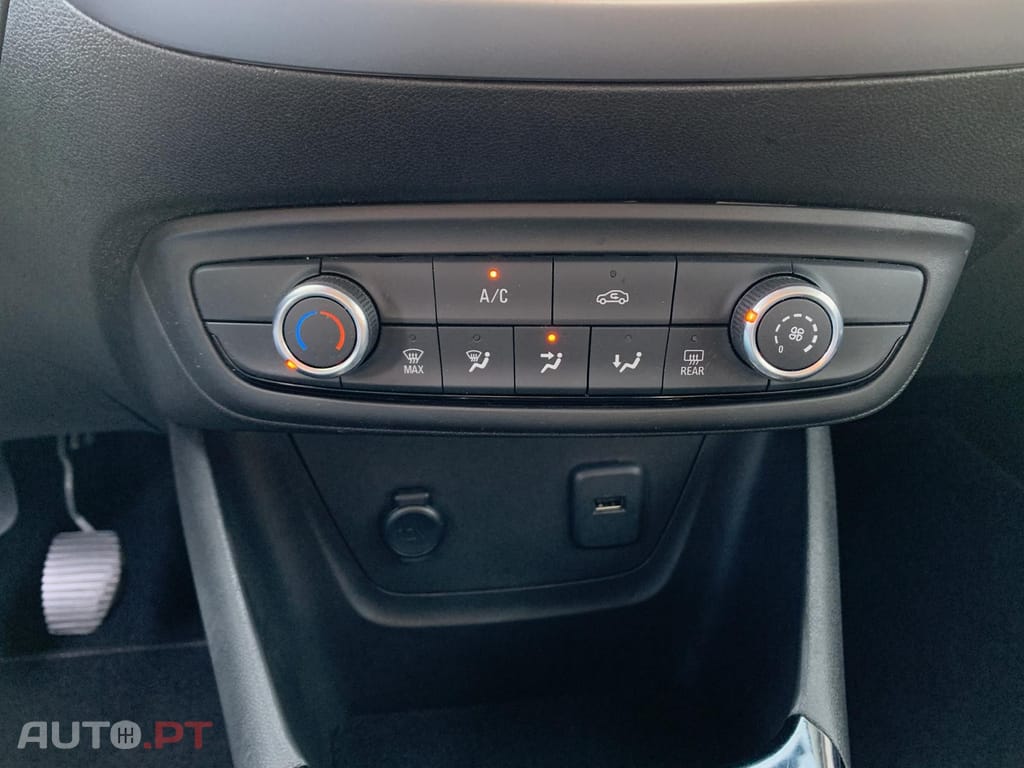 Opel Crossland 1.5 D Business