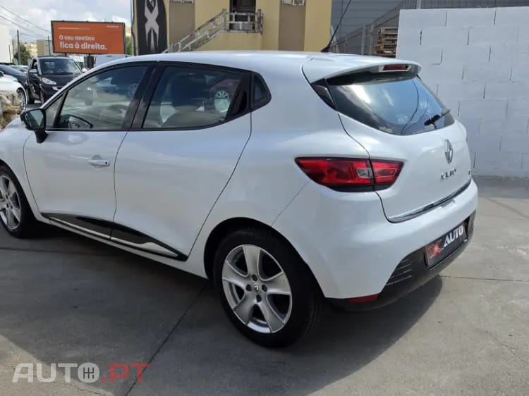 Renault Clio ND