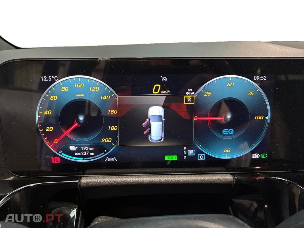 Mercedes-Benz EQA 250 Business Line