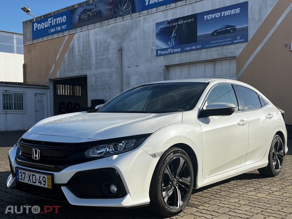 Honda Civic I-VTEC Elegance Navi