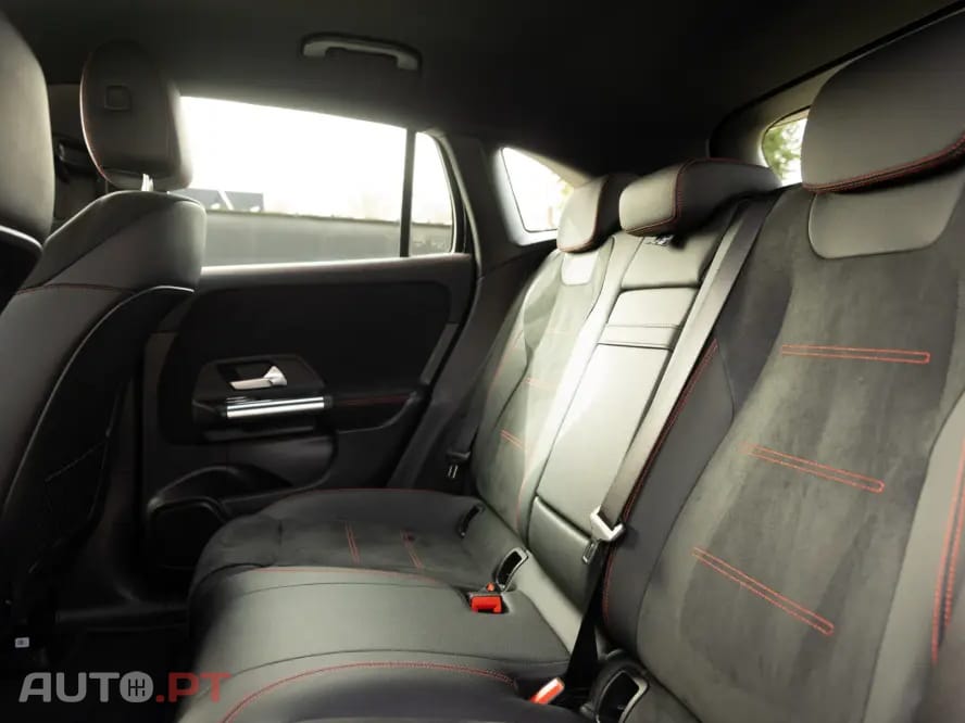 Mercedes-Benz EQA 250 AMG Line