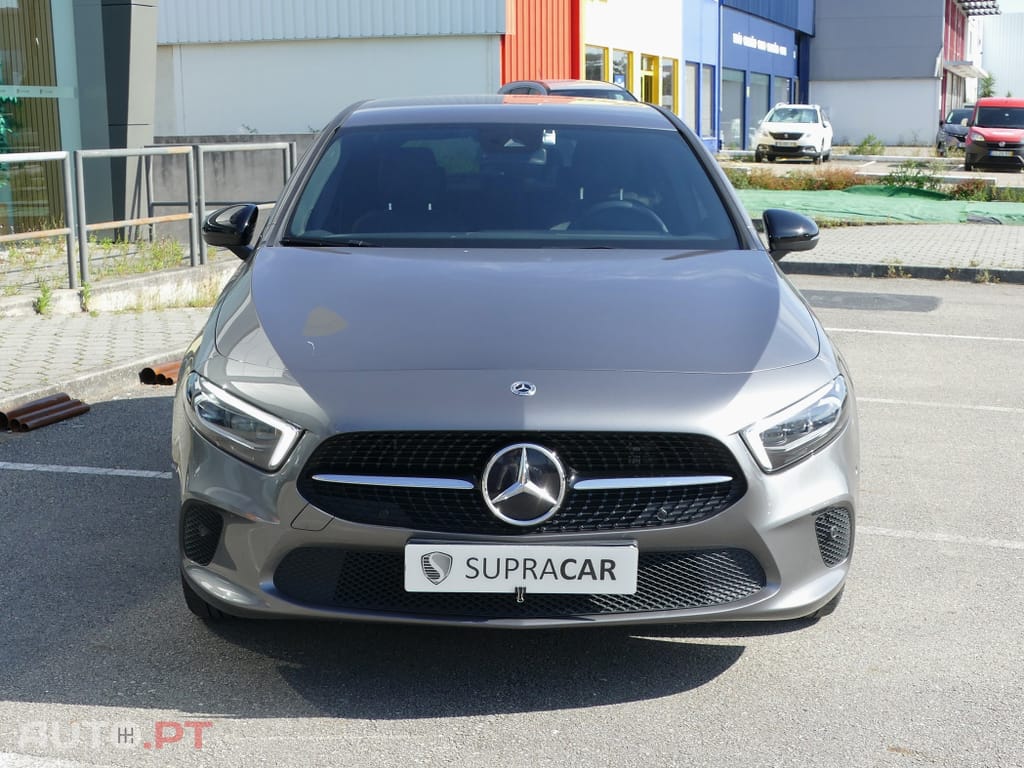 Mercedes-Benz A 250 e Progressive