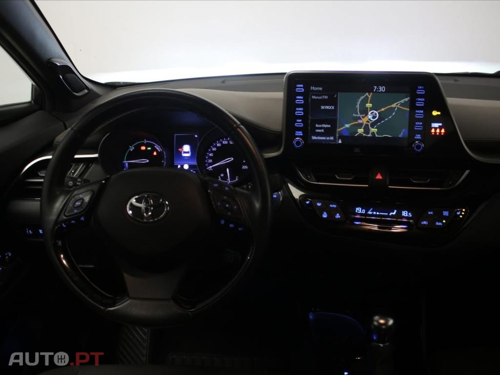 Toyota C-HR 1.8 Hybrid Distinctive