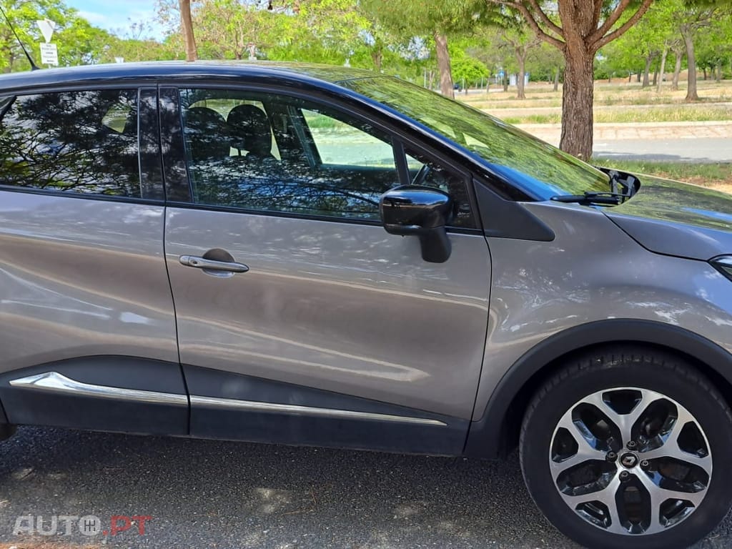 Renault Captur 0.9 TCe Exclusive XMOD