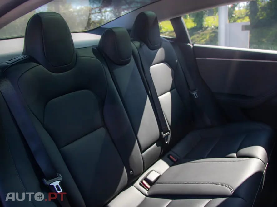 Tesla Model 3 Tração Traseira Premium