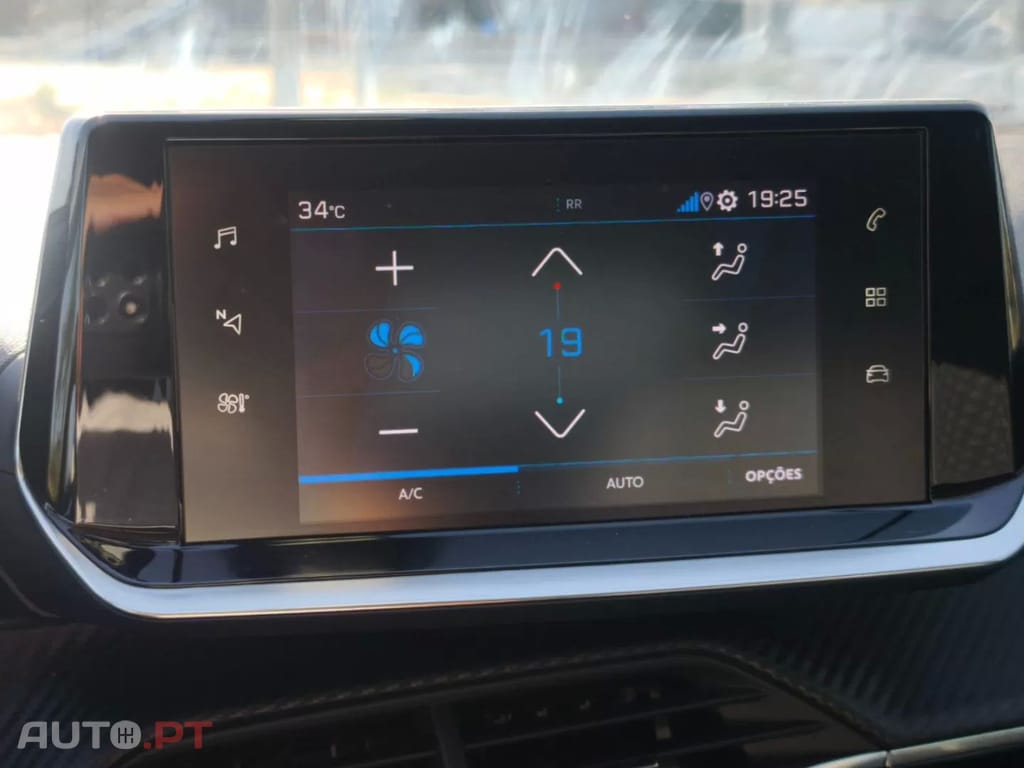 Peugeot 2008 PureTech 130 EAT8 Allure