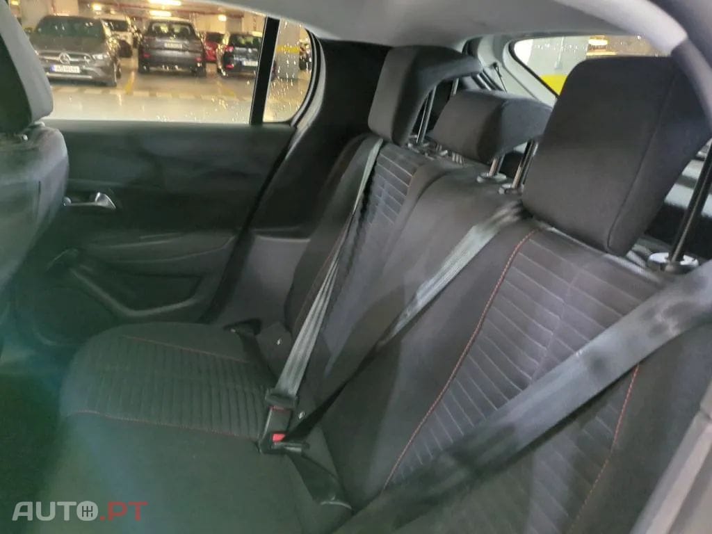 Peugeot 208 ND