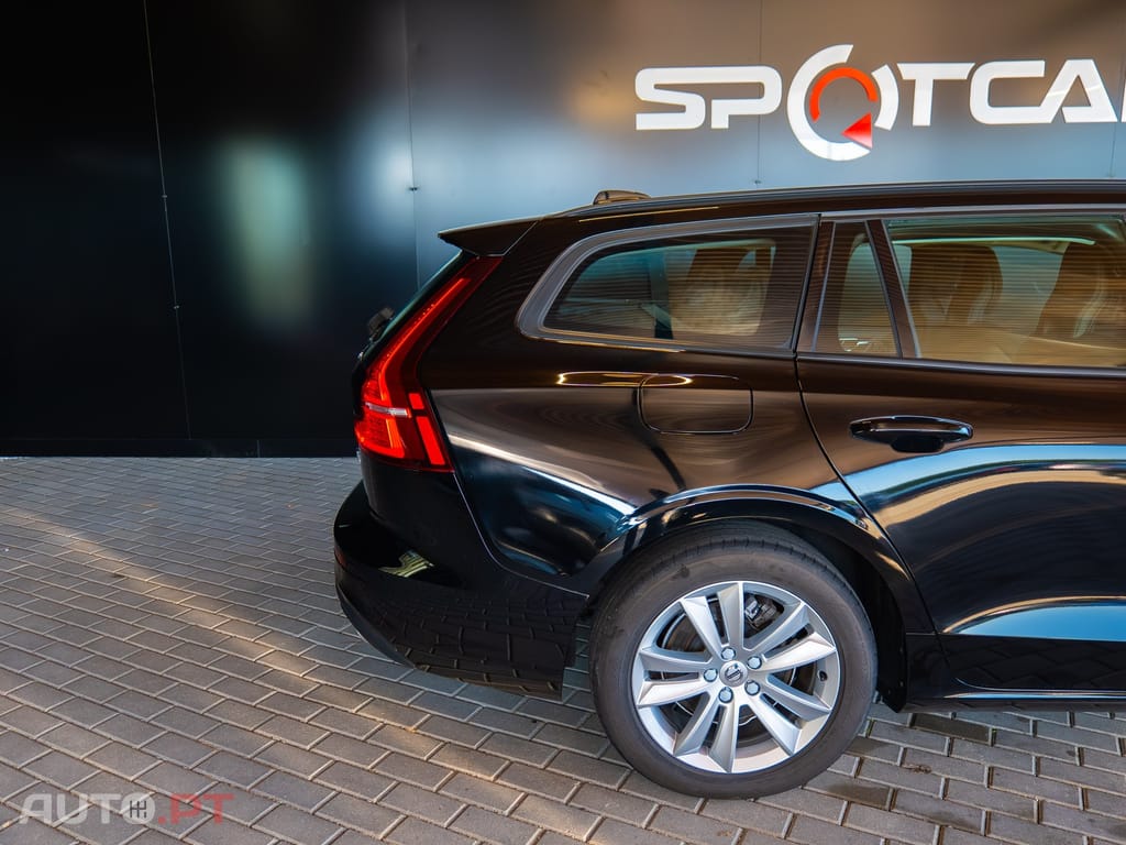 Volvo V60 2.0 D4 Momentum Geartronic
