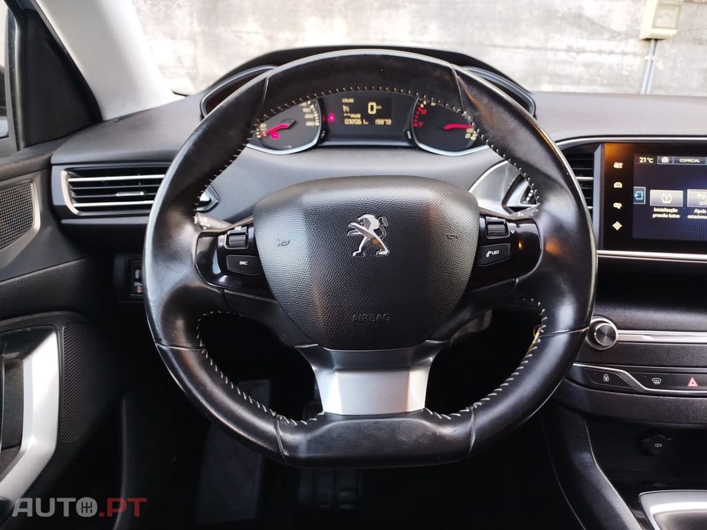 Peugeot 308 1.2 PureTech Style