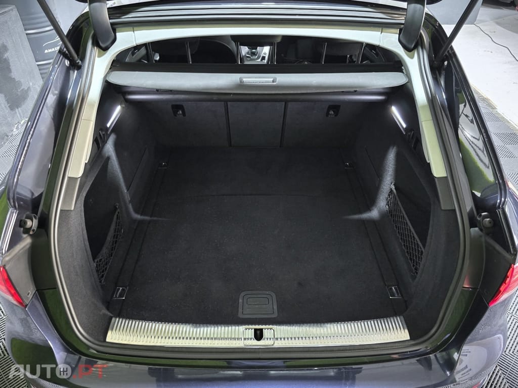 Audi A4 Avant 2.0 TDI Design S tronic