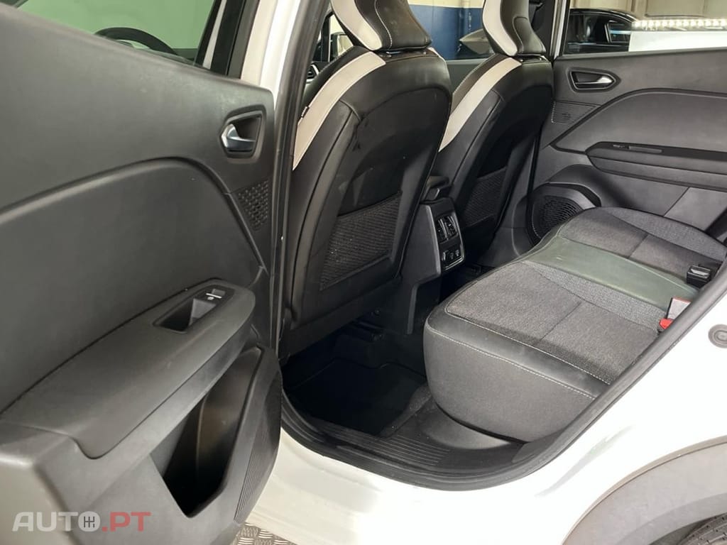 Renault Captur 1.0 TCe Intens Bi-Fuel