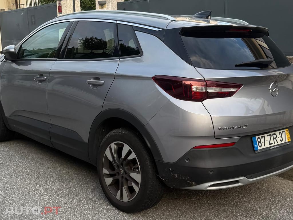 Opel Grandland (X) Innovation 1.5 CDTi (130cv)