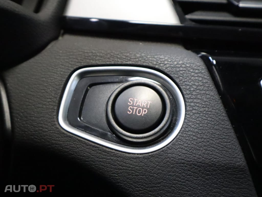 BMW X1 xDrive25e Business Advantage