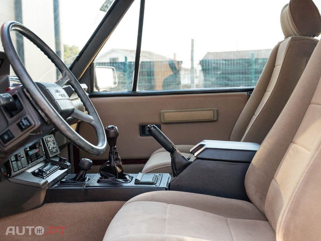 Land Rover Range Rover 3.9 EFi — fotografia 13