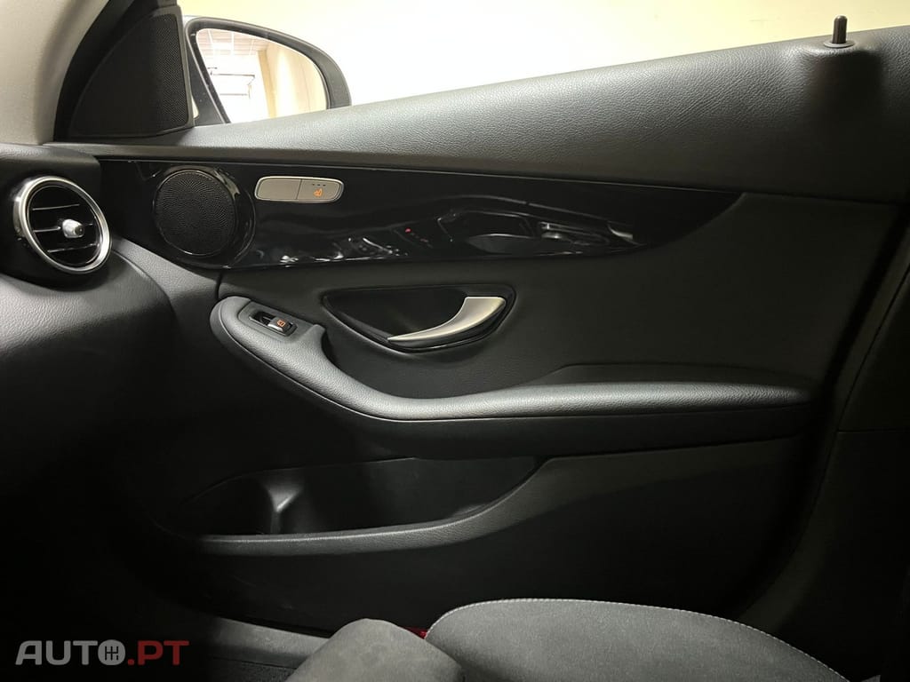 Mercedes-Benz C 180 d Station 9G-TRONIC