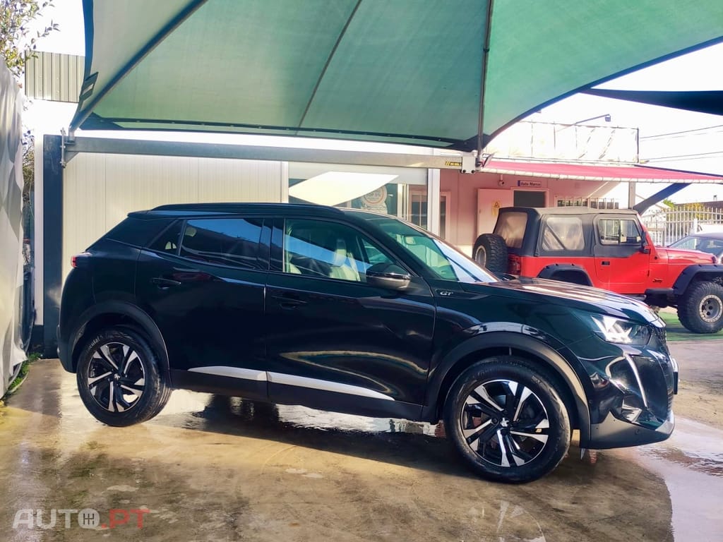Peugeot 2008 1.2 PureTech GT