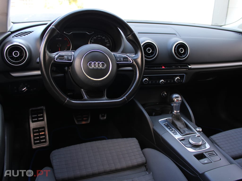 Audi A3 Sportback S-line S-tronic
