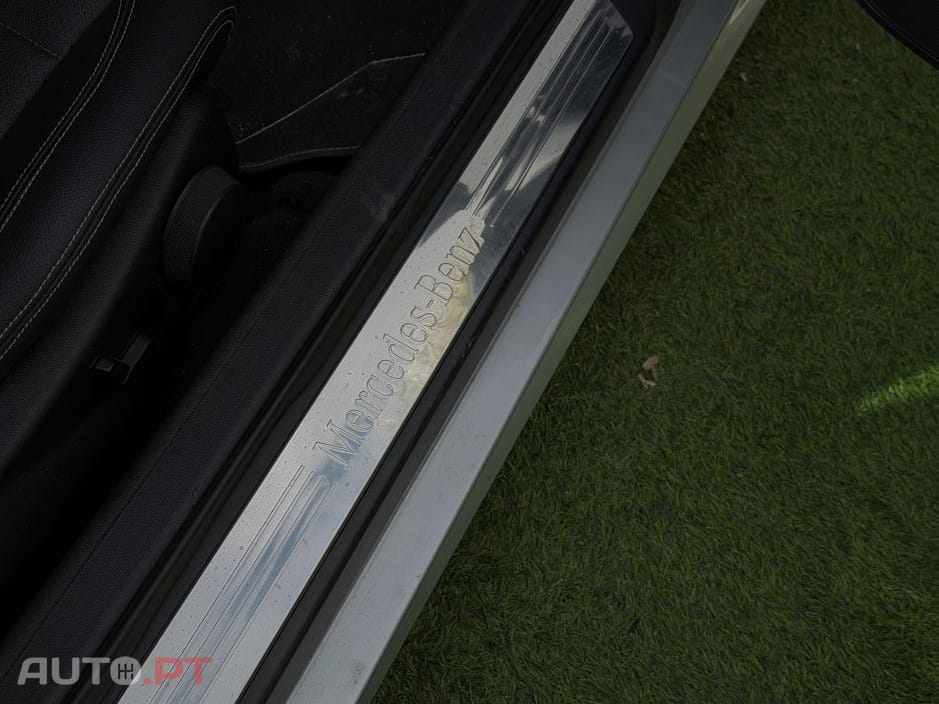 Mercedes-Benz E 220 Cabrio