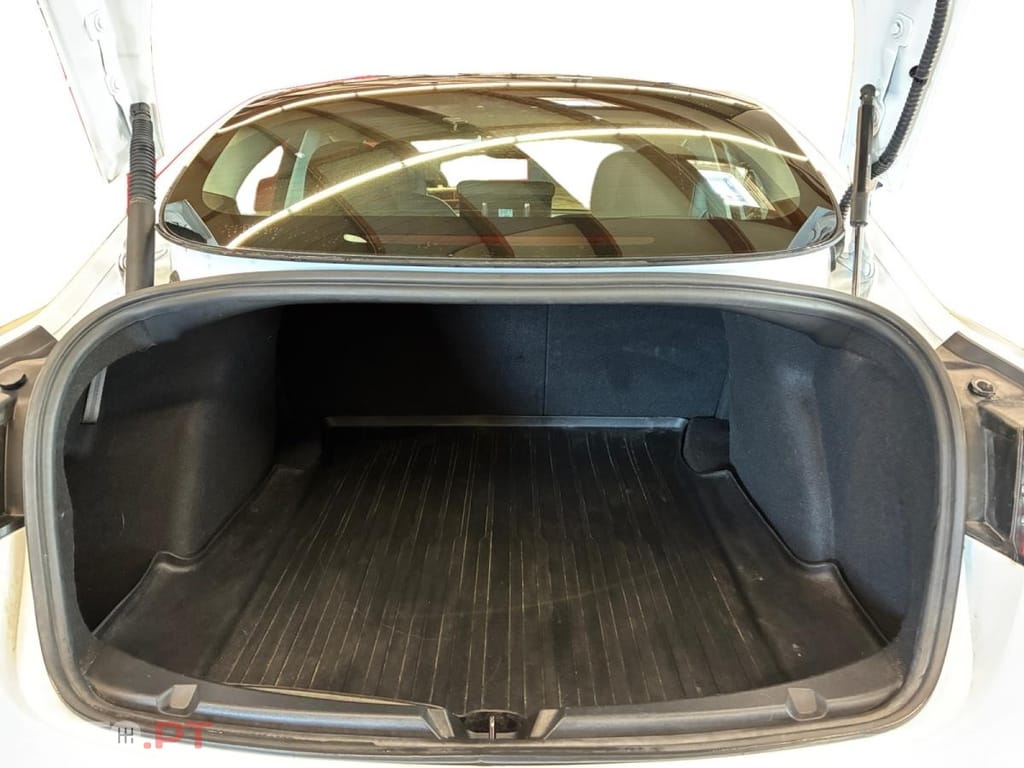 Tesla Model 3 Performance Dual Motor AWD