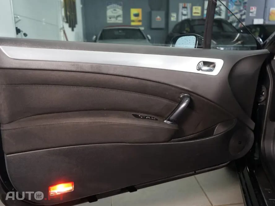 Peugeot 407 Coupé 2.0 HDi