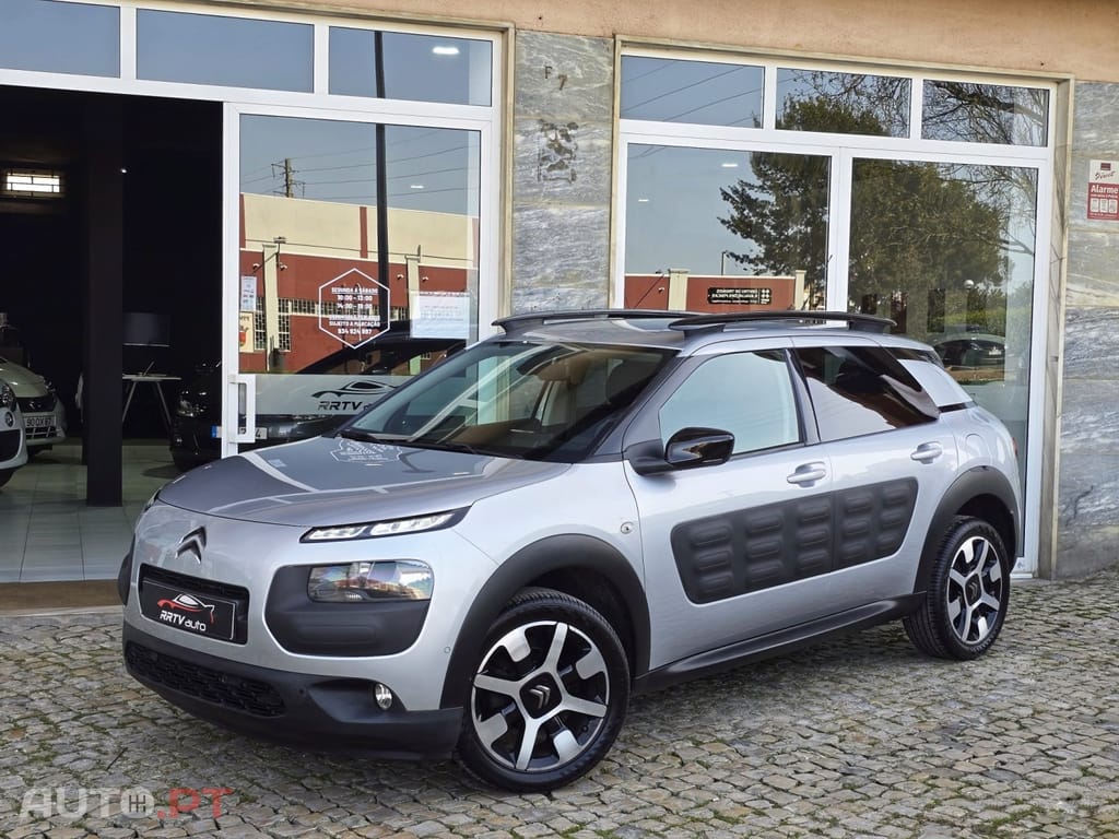 Citroen C4 Cactus 1.2 PureTech Shine