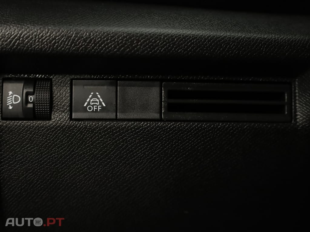 Citroen C4 C4 1.2 PureTech Plus EAT8