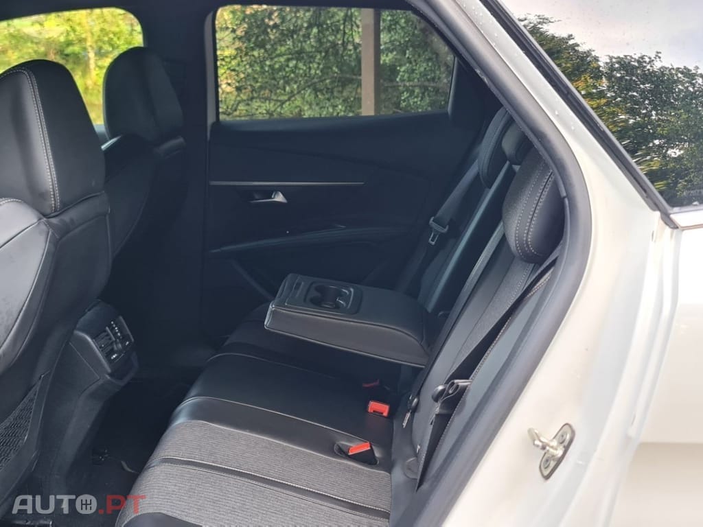 Peugeot 3008 1.5 BlueHDi GT Line EAT8
