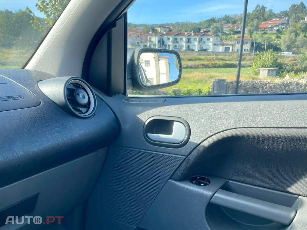 Ford Fiesta 1.25 Ambiente