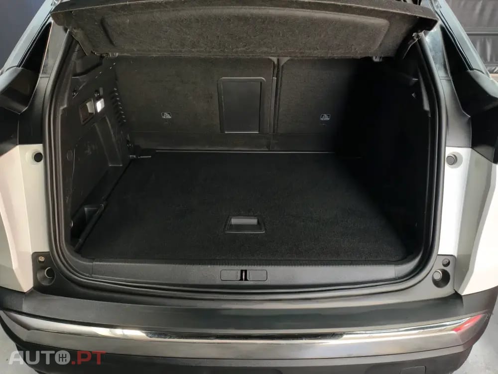 Peugeot 3008 1.5 BlueHDi Crossway EAT8